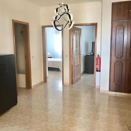 Apartamento Millenium Vista Mar- 2 Passos Da Praia Quarteira Buitenkant foto