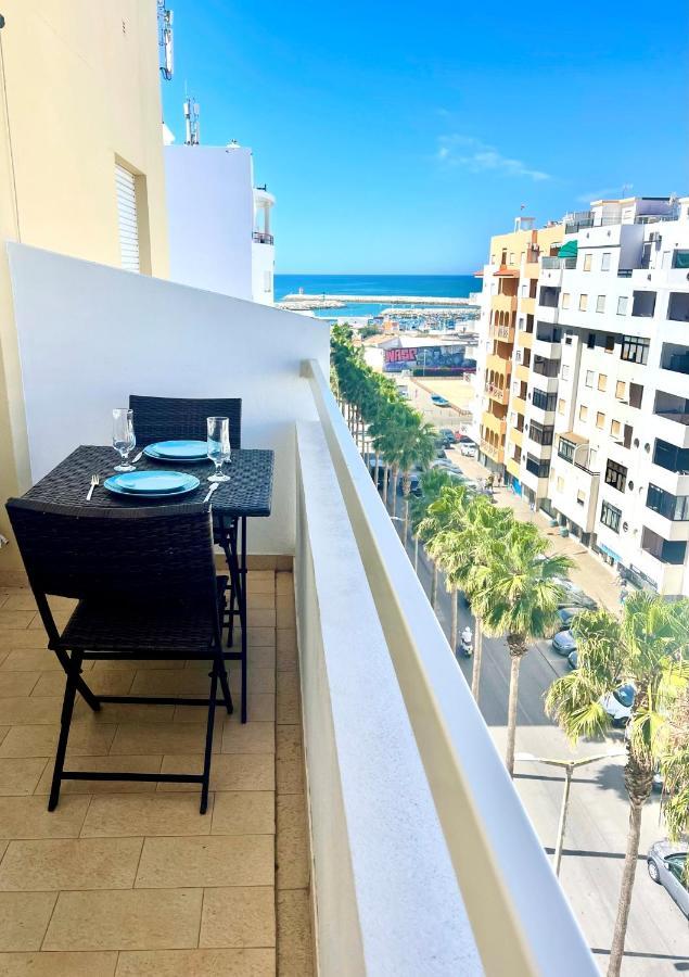 Apartamento Millenium Vista Mar- 2 Passos Da Praia Quarteira Buitenkant foto